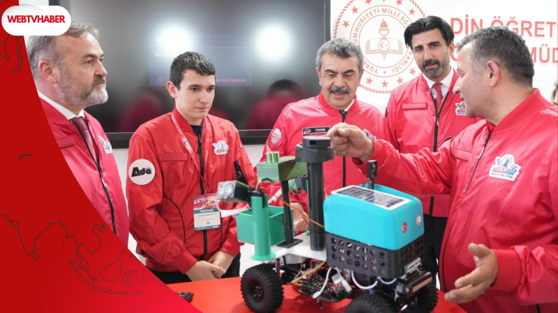 Bakan Tekin, Teknofest KKTC'de MEB'in standında